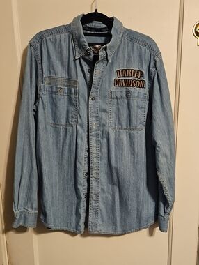 Harley-Davidson Light Blue Denim Button-Up Shirt with Logo Patch